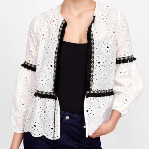 Zara White Eyelet Blouse with Black Accents - Picture 1 of 3